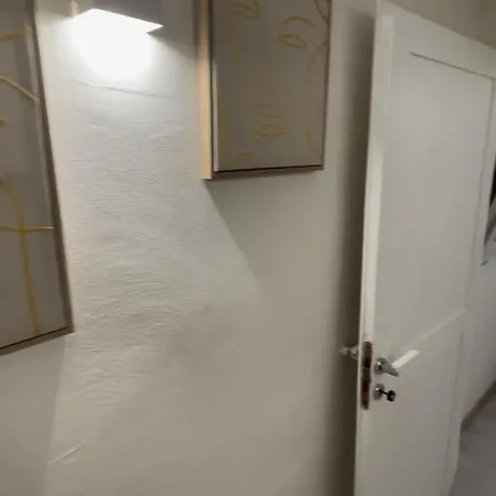 Casa Cartoleria 34 * Болонья