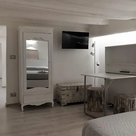 Casa Cartoleria 34 ボローニャ