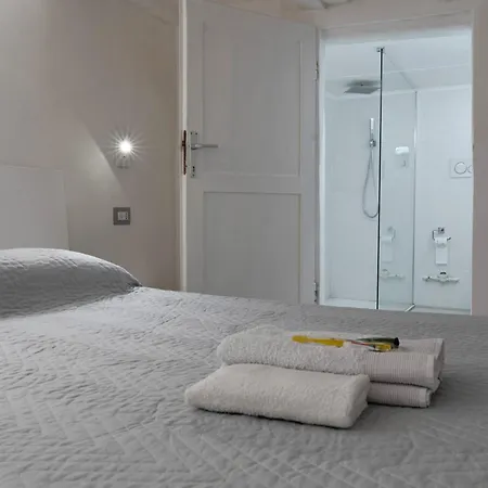 Casa Cartoleria 34 アパート