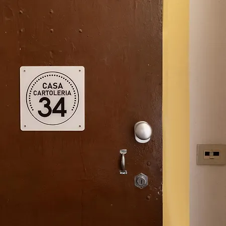 Casa Cartoleria 34 アパート